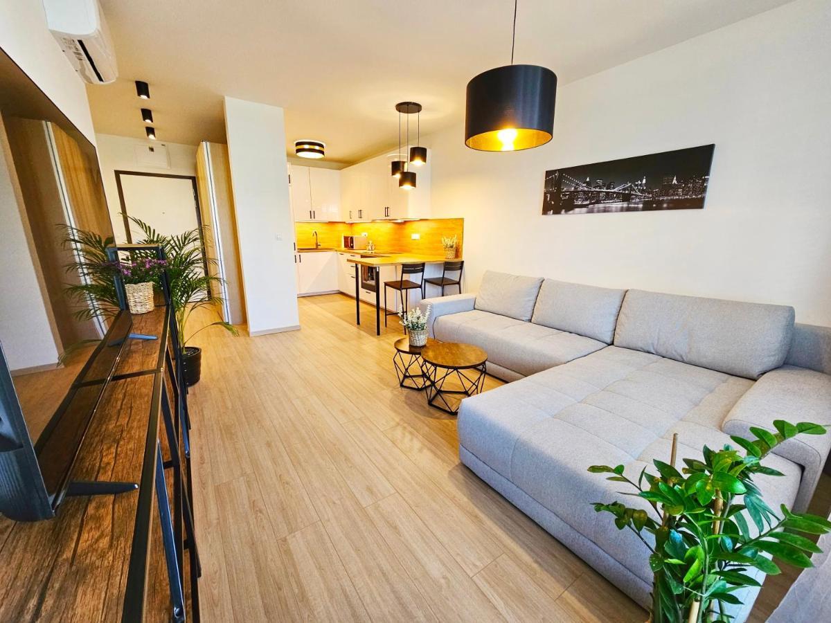 2 Room Apartment, New Building, Bosakova Street, 29 브라티슬라바 외부 사진