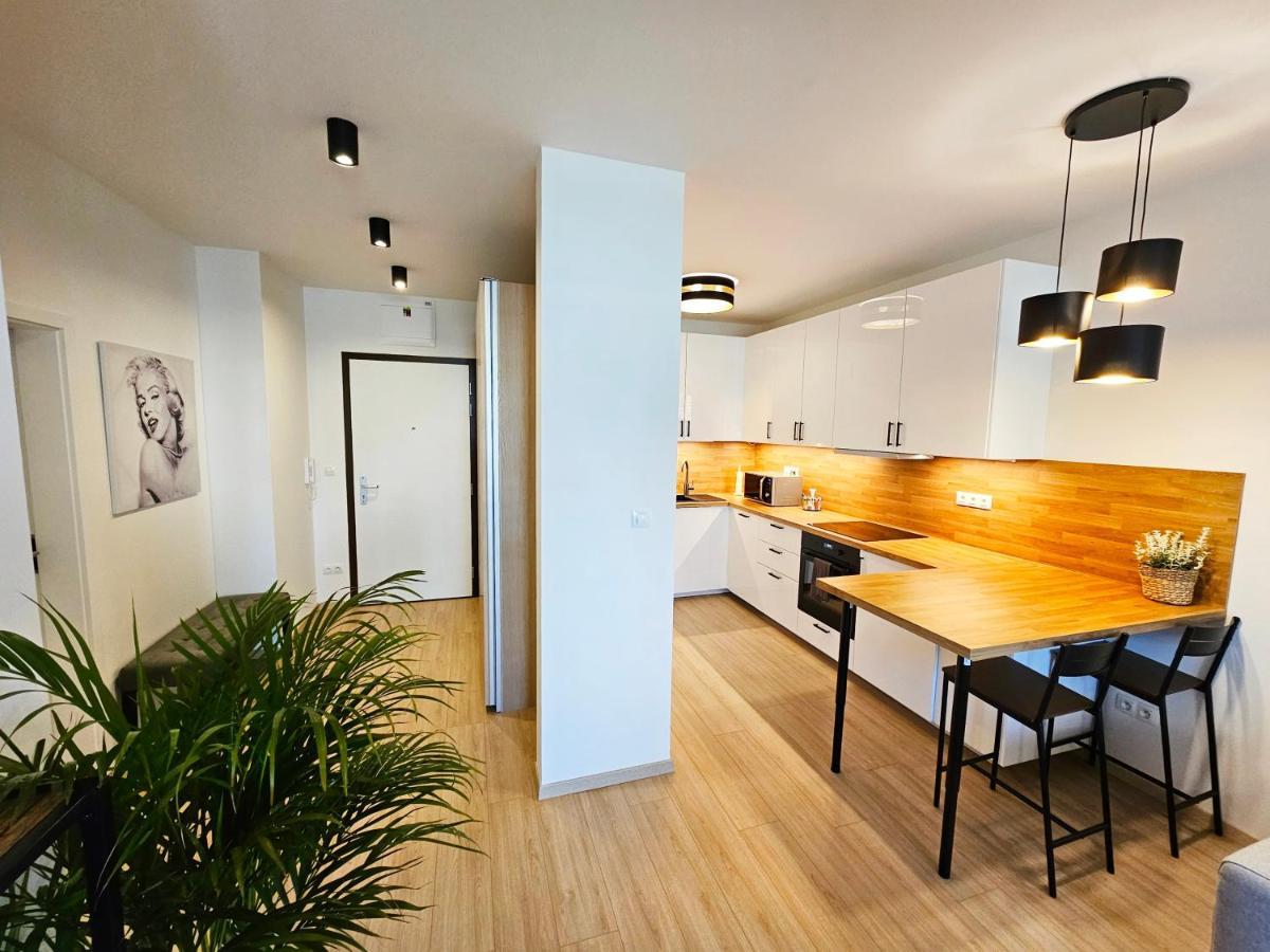 2 Room Apartment, New Building, Bosakova Street, 29 브라티슬라바 외부 사진