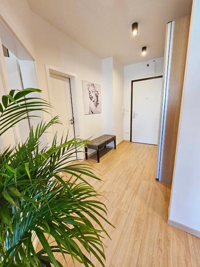 2 Room Apartment, New Building, Bosakova Street, 29 브라티슬라바 외부 사진